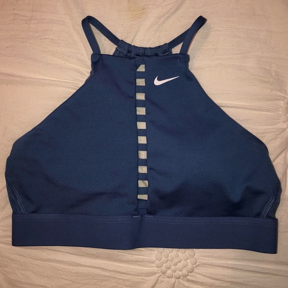 Nike Sports Bra - Picture 1 of 3